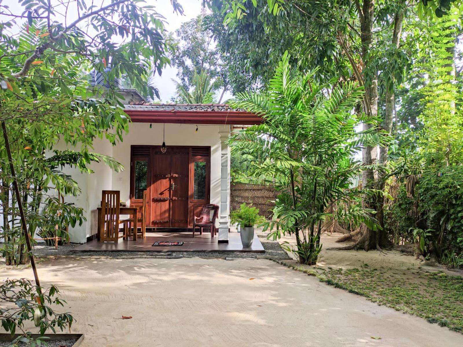 Aurora Midigama Hotel Ahangama Bagian luar foto